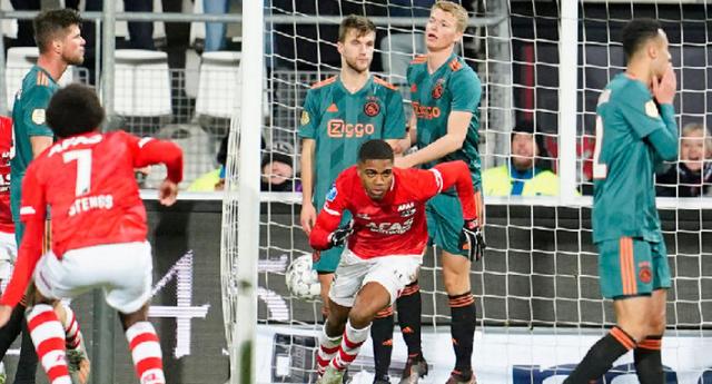 尴尬失利 尴尬失利