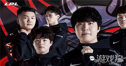 或首发出场 或首发出场